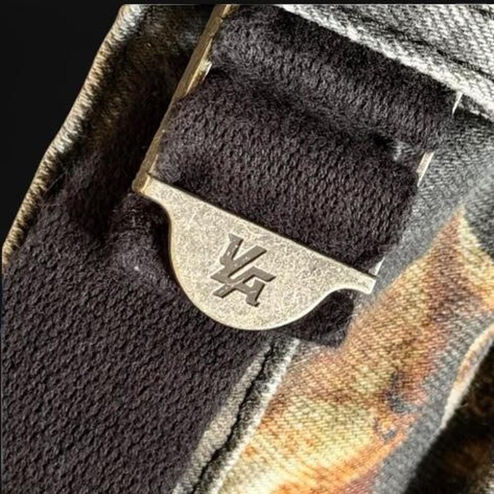 Youngla Men's Black and Brown Jeans - Picture 3 of 7